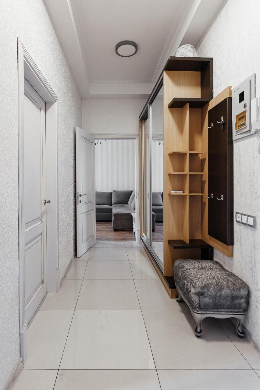 2 Bedroom On Deribasovskaya Str. Odesa Exterior foto